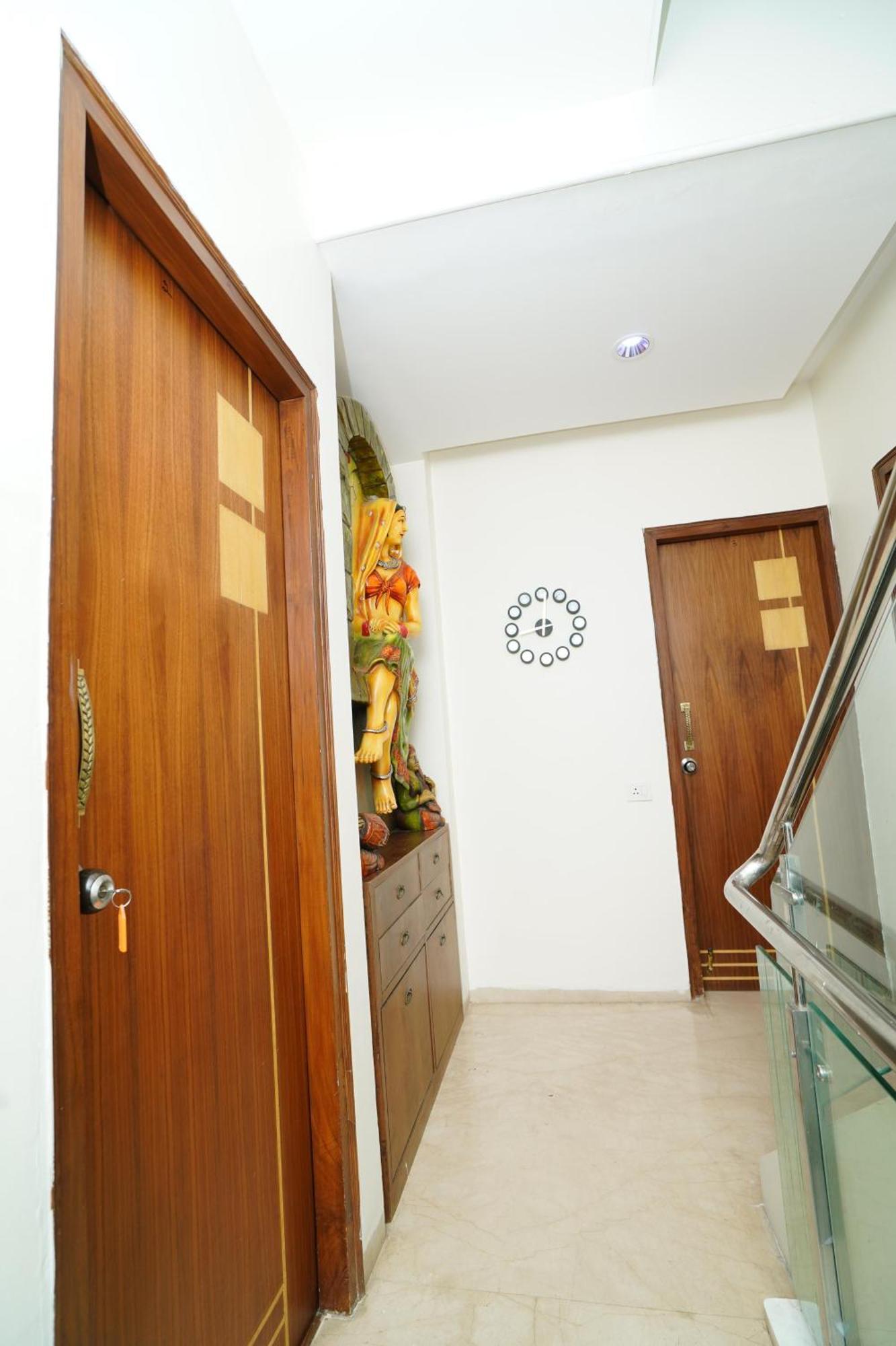 Golden Villa - Duplex House With Private Theater - Near To Alipiri And Bhudevi Ttd Ticket Counter And Kapilateertham Тирупати Экстерьер фото