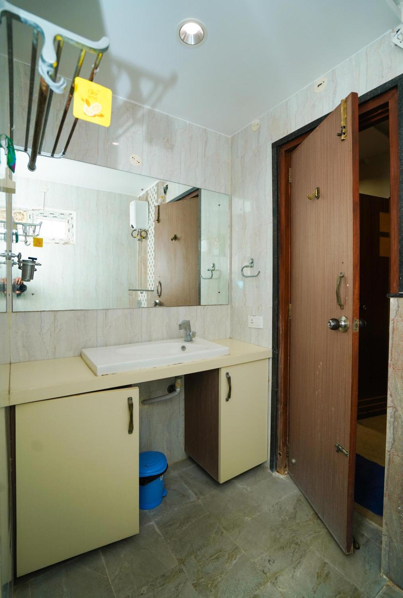Golden Villa - Duplex House With Private Theater - Near To Alipiri And Bhudevi Ttd Ticket Counter And Kapilateertham Тирупати Экстерьер фото