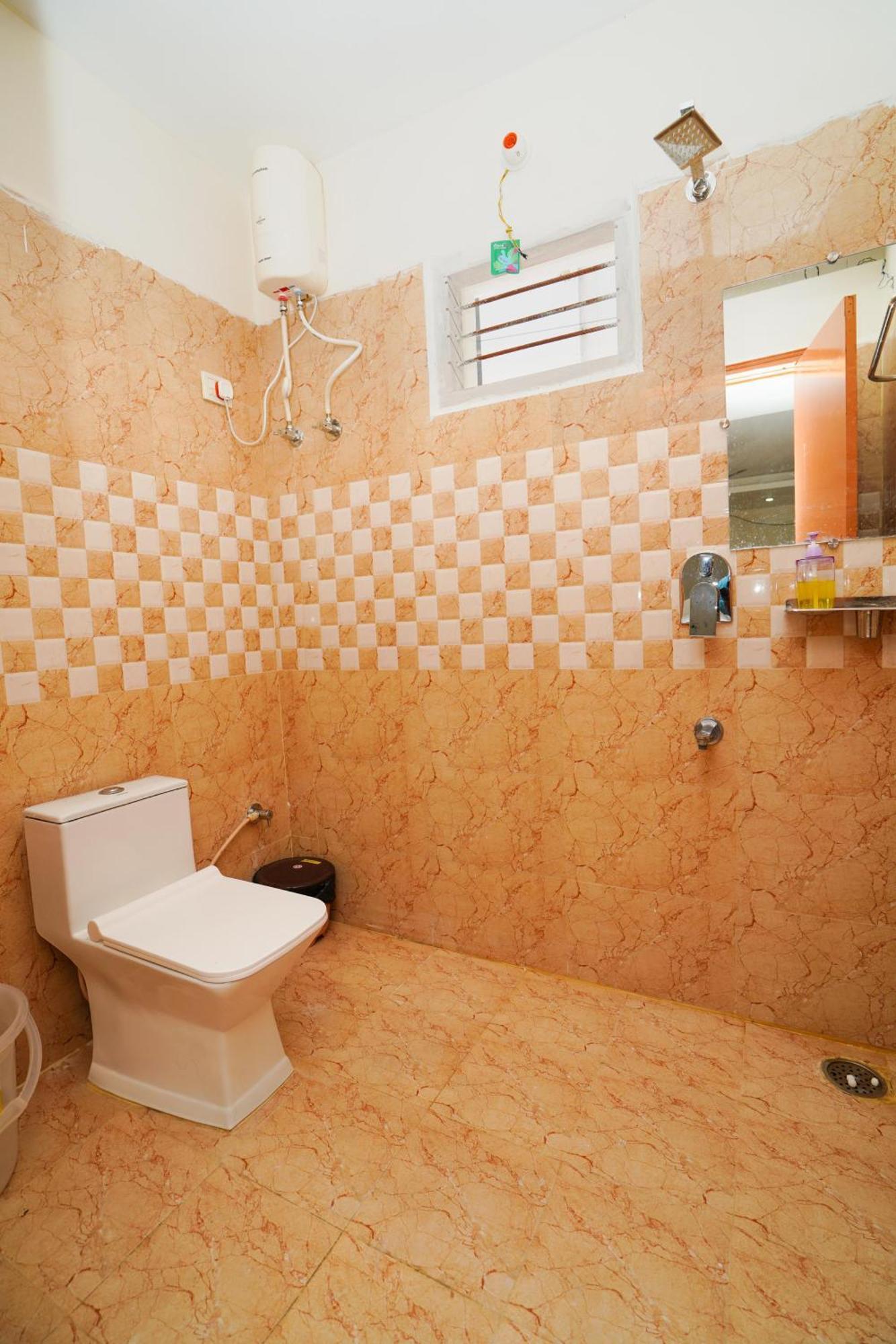 Golden Villa - Duplex House With Private Theater - Near To Alipiri And Bhudevi Ttd Ticket Counter And Kapilateertham Тирупати Экстерьер фото