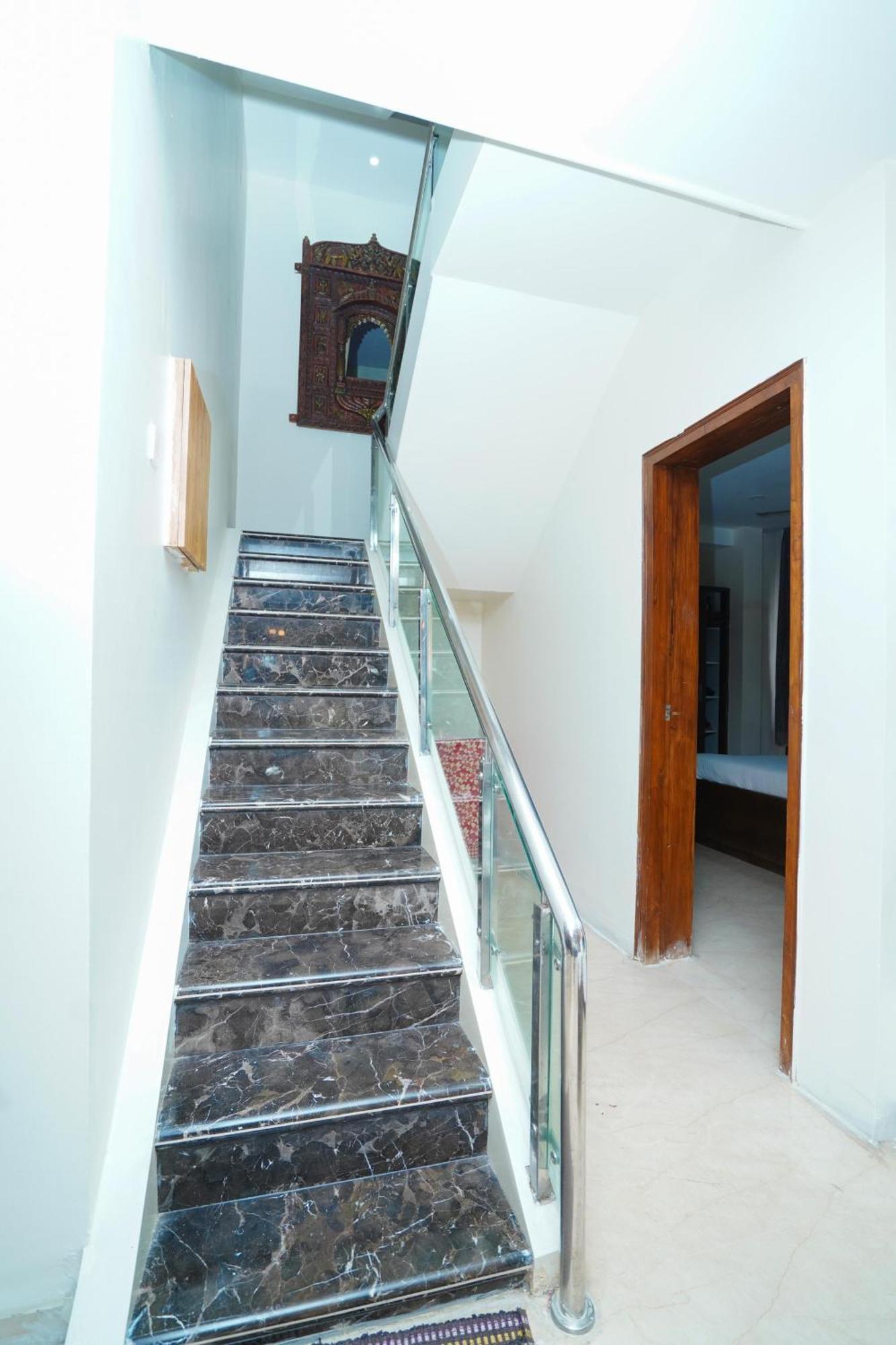 Golden Villa - Duplex House With Private Theater - Near To Alipiri And Bhudevi Ttd Ticket Counter And Kapilateertham Тирупати Экстерьер фото